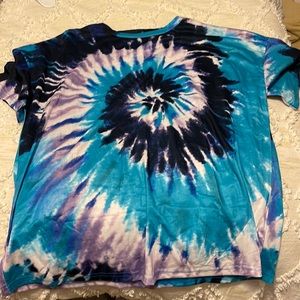Tie dye tee
